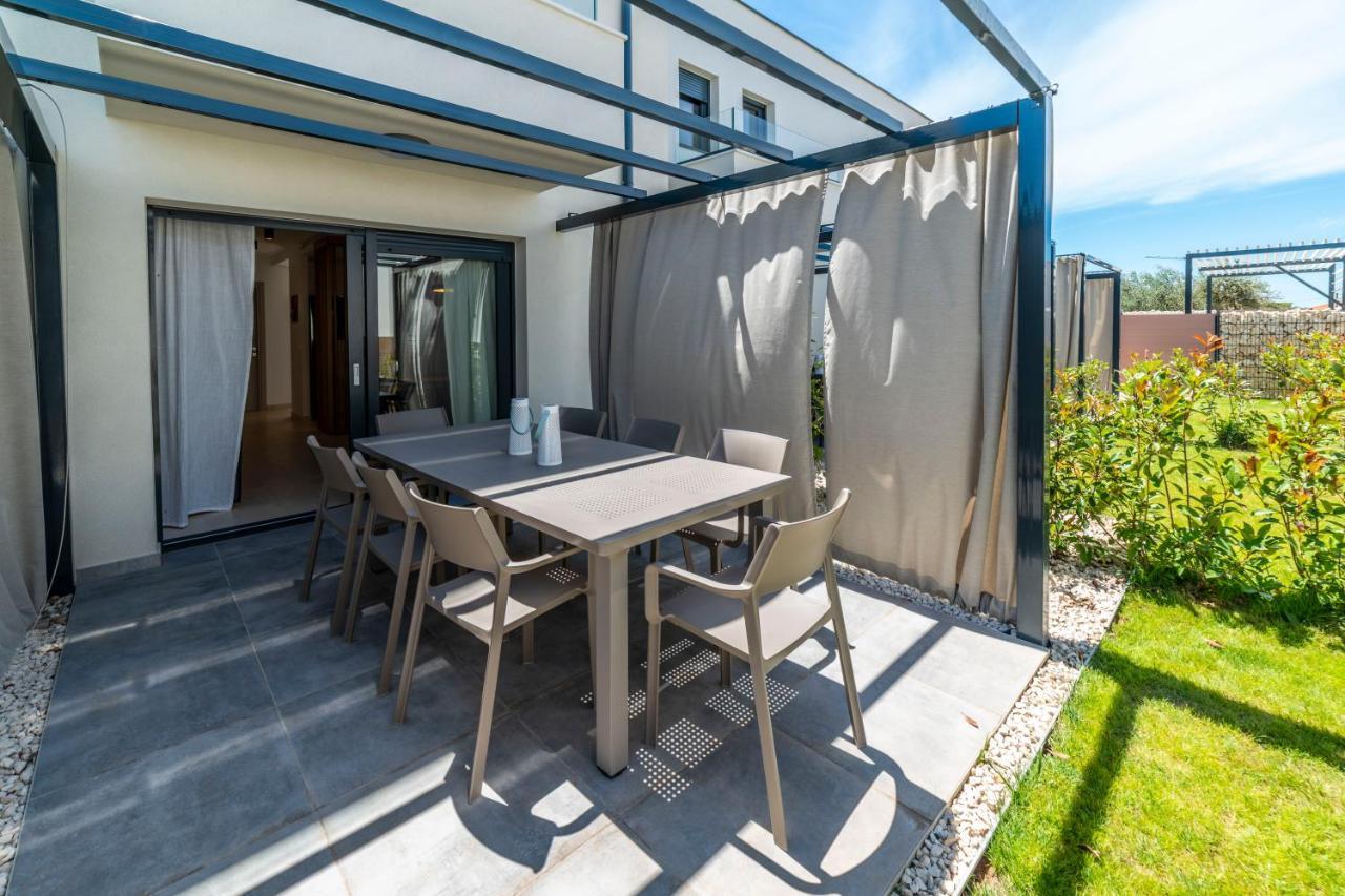 Pinna Residence - Vanga Пула Екстериор снимка