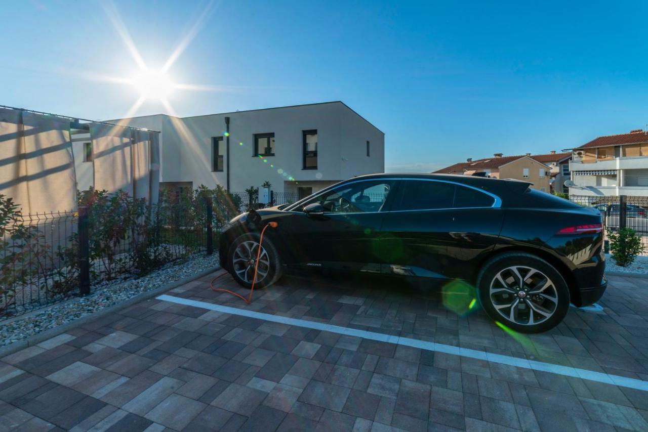 Pinna Residence - Vanga Пула Екстериор снимка