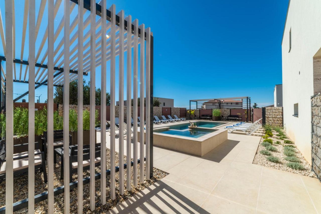 Pinna Residence - Vanga Пула Екстериор снимка